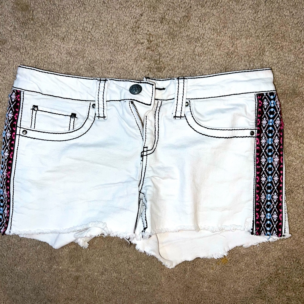 Day Trip shorts